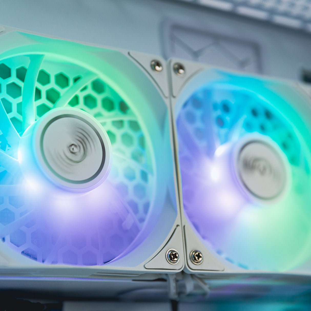 Refrigeracion Liquido Cpu Valkyrie Jarn 240 Argb Blanco