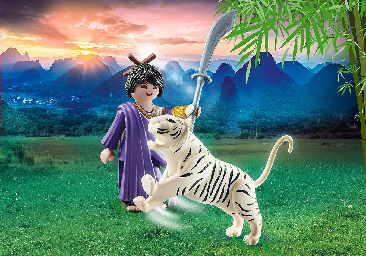 Playmobil Luchadora Asiatica Con Tigre