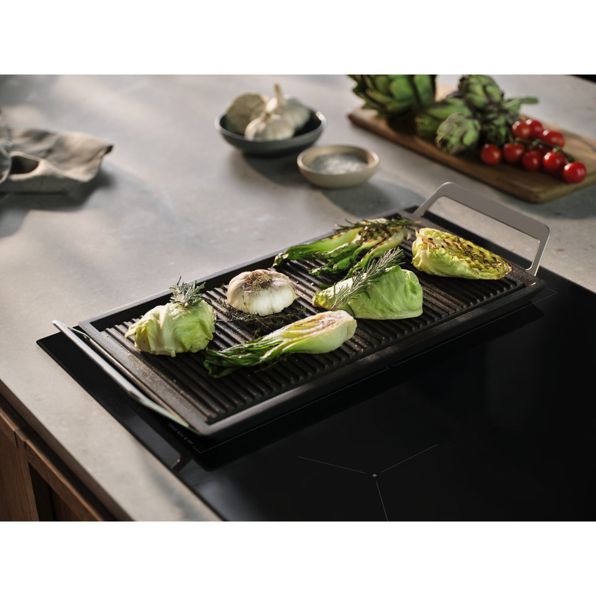 Placa De Inducción Electrolux Eiv644 Negro Integrado 60 Cm Con 4 Zona(S)