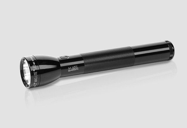 EAN 0038739500676 - Maglite ML300L Negro Linterna de mano LED imagen 1