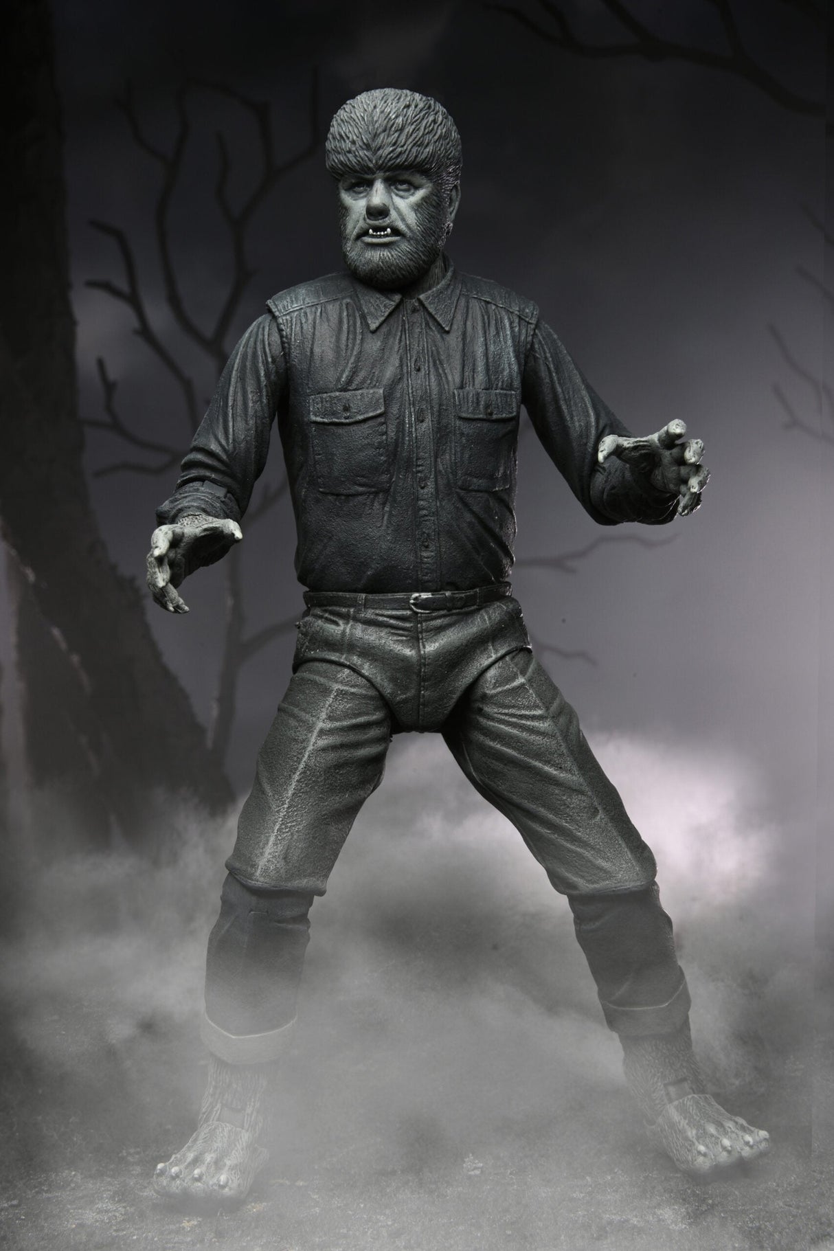 Figura Neca Universal Monster Scale Action Ultimate Wolf (B&W)