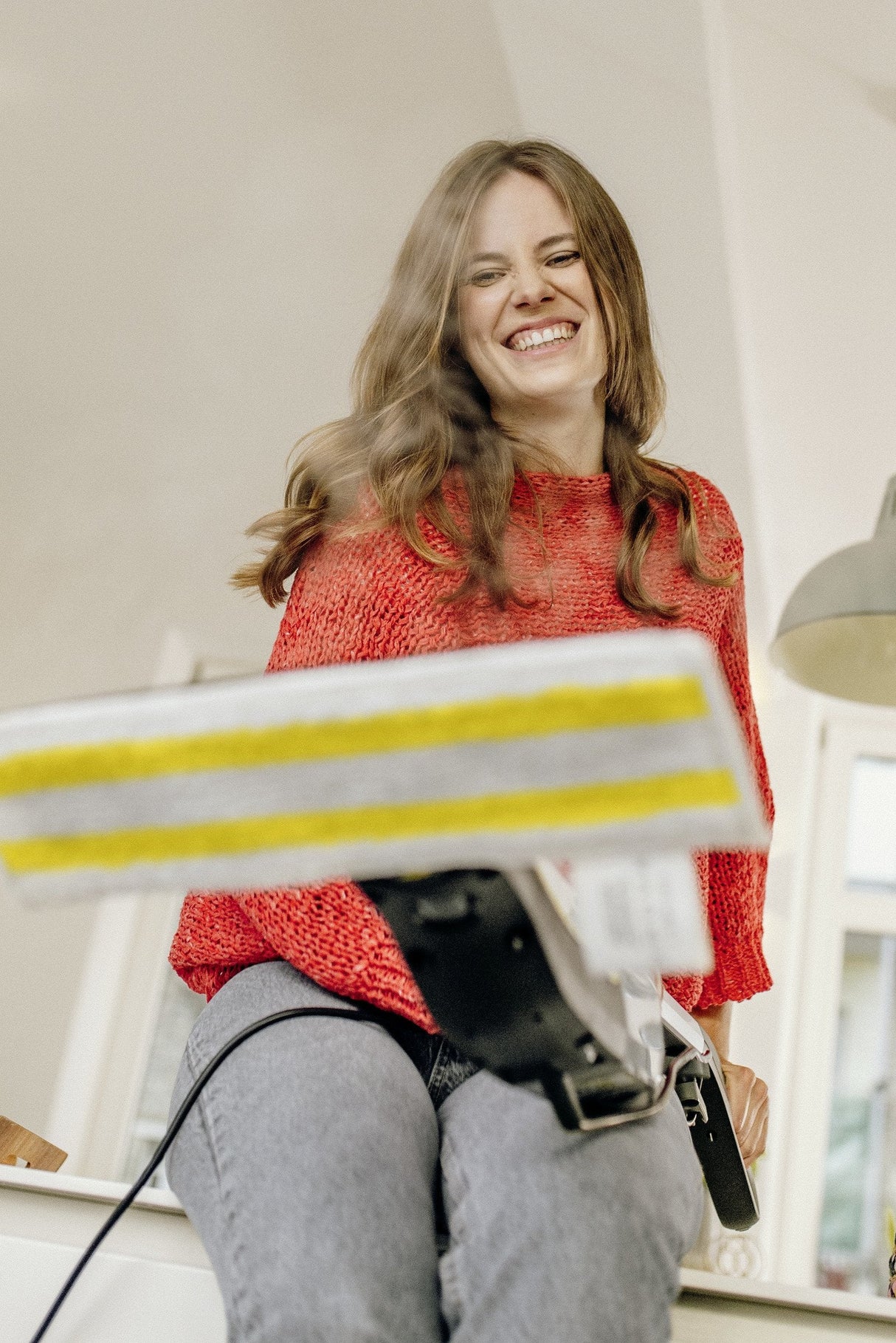 EAN 4054278990279 - Kärcher SC 2 UPRIGHT Fregona a vapor 0,4 L 1600 W Negro, Blanco imagen 8