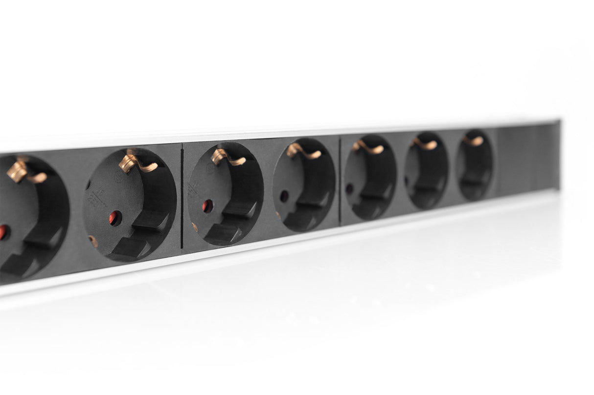 EAN 4016032431770 - Digitus DN-95412 unidad de distribución de energía (PDU) 7 salidas AC 0U Negro, Plata imagen 4