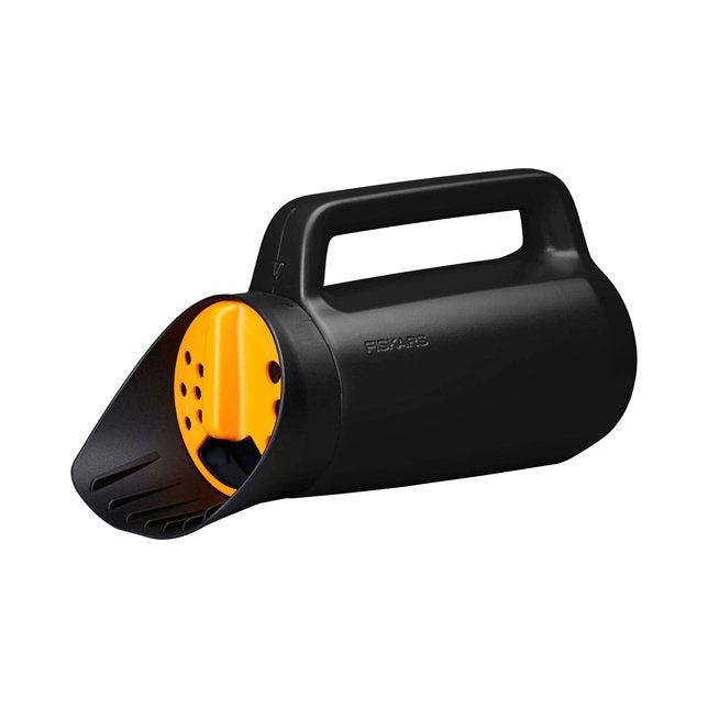Fiskars 1057076 Streuer, Solid, Länge: 30 Cm, Negro/Orange