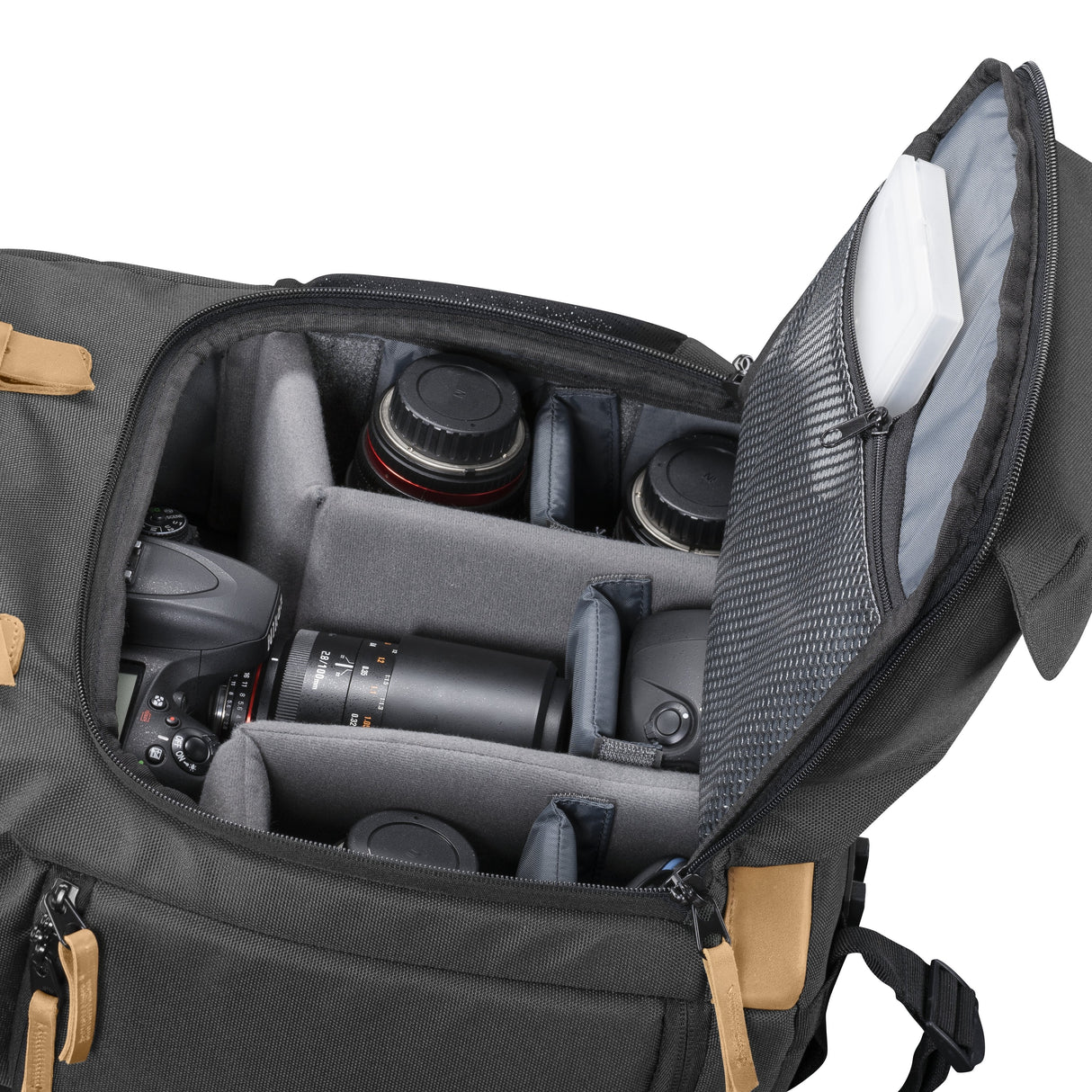 EAN 4056929213430 - Mantona 21343 estuche para cámara fotográfica Funda tipo mochila Negro, Verde imagen 3