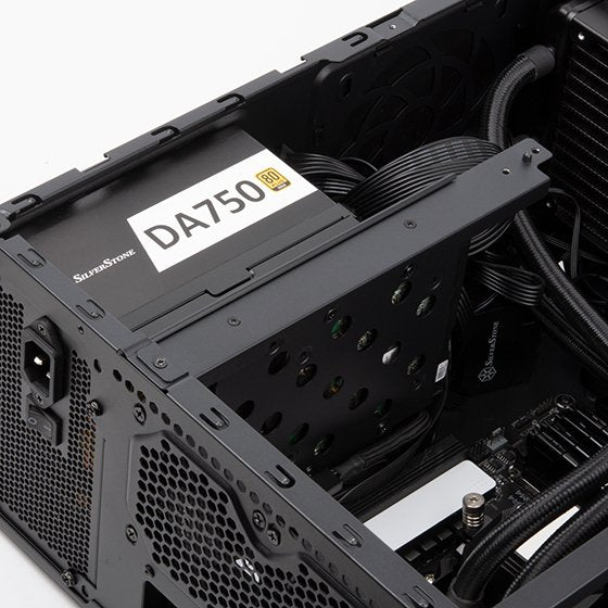 EAN 4710679815084 - Silverstone GD11 HTPC Blanco imagen 8