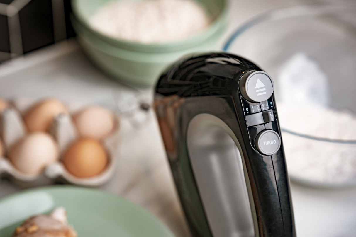 Batidora De Mano Camry Cr 4220b, Negra