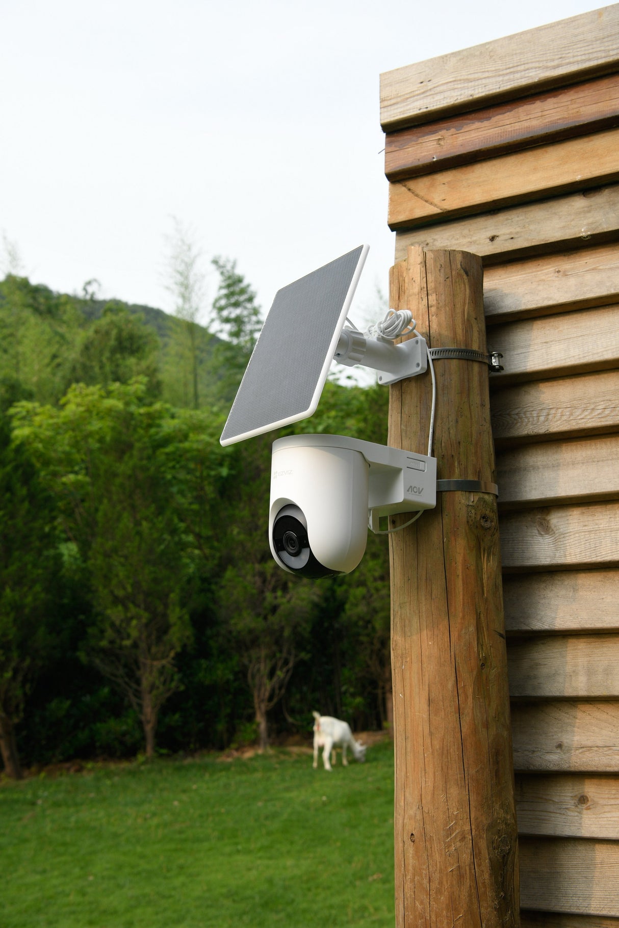 Ezviz Camara Wifi Exterior Hb8 2k+ 4mp Panoramica/Inclinacion Con Bateria