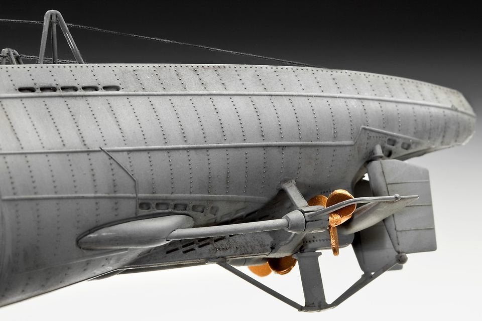 EAN 4009803881287 - Revell U-boat Type VII C/41 Maqueta de submarino Kit de montaje 1:144 imagen 6
