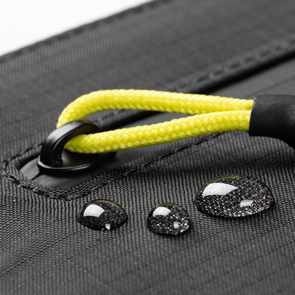 Native Union Ultralight Sleeve 35,6 Cm (14") Funda Negro