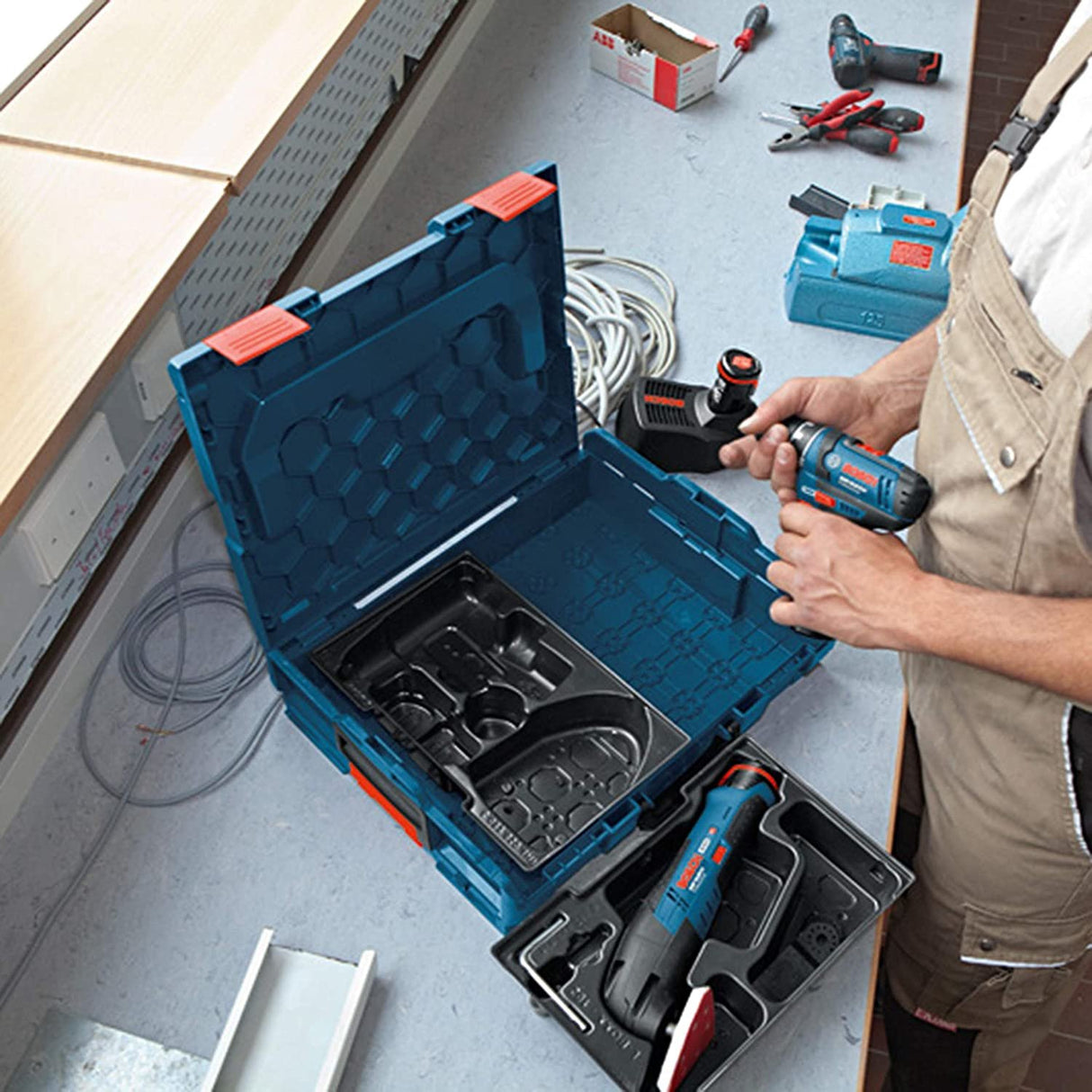 EAN 3165140767606 - Bosch 1600A001S0 Azul imagen 4