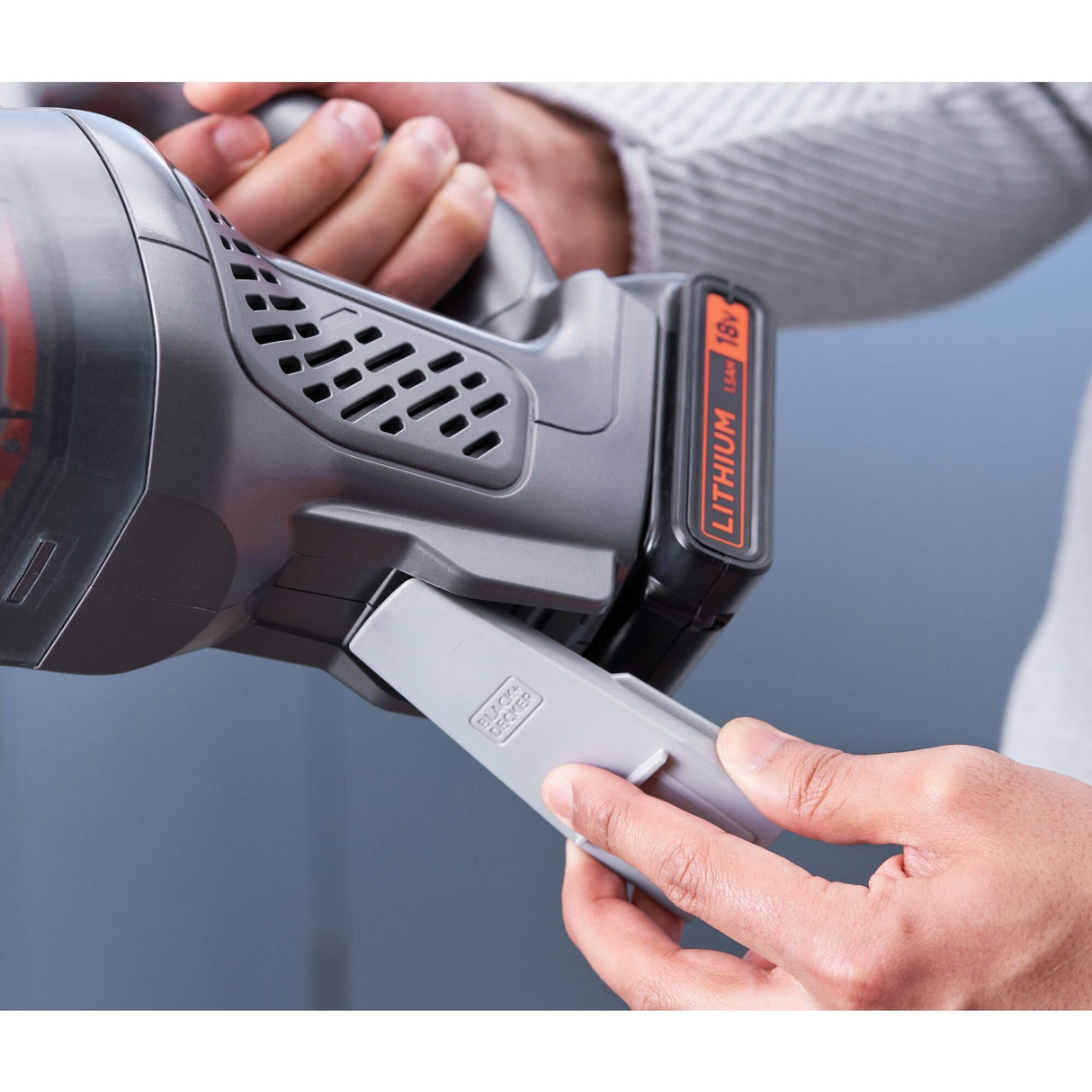 EAN 5035048735190 - Black & Decker BCHV001B-XJ aspiradora de mano imagen 16