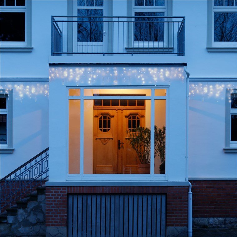 Guirnalda De Luces De Carámbano Con 400 Led
Con Función De Temporizador Y Transformador Externo De 24 V, Blanco Cálido (3000 K),