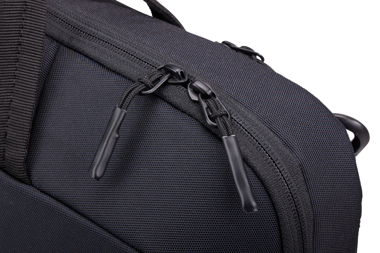 EAN 0085854255646 - Thule Subterra 2 TSA416 Black 40,6 cm (16") Maletín Negro imagen 13