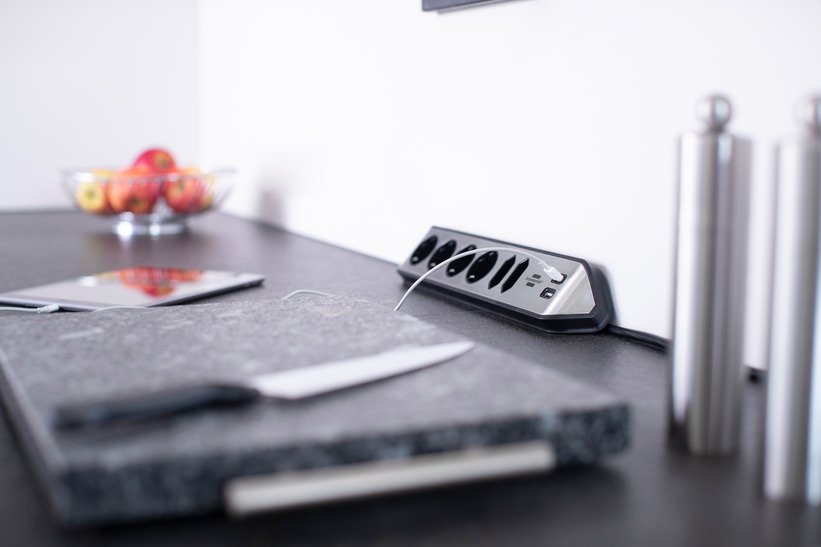 EAN 4007123672820 - Brennenstuhl 1153590610 base múltiple 2 m 6 salidas AC Interior Negro, Plata imagen 10