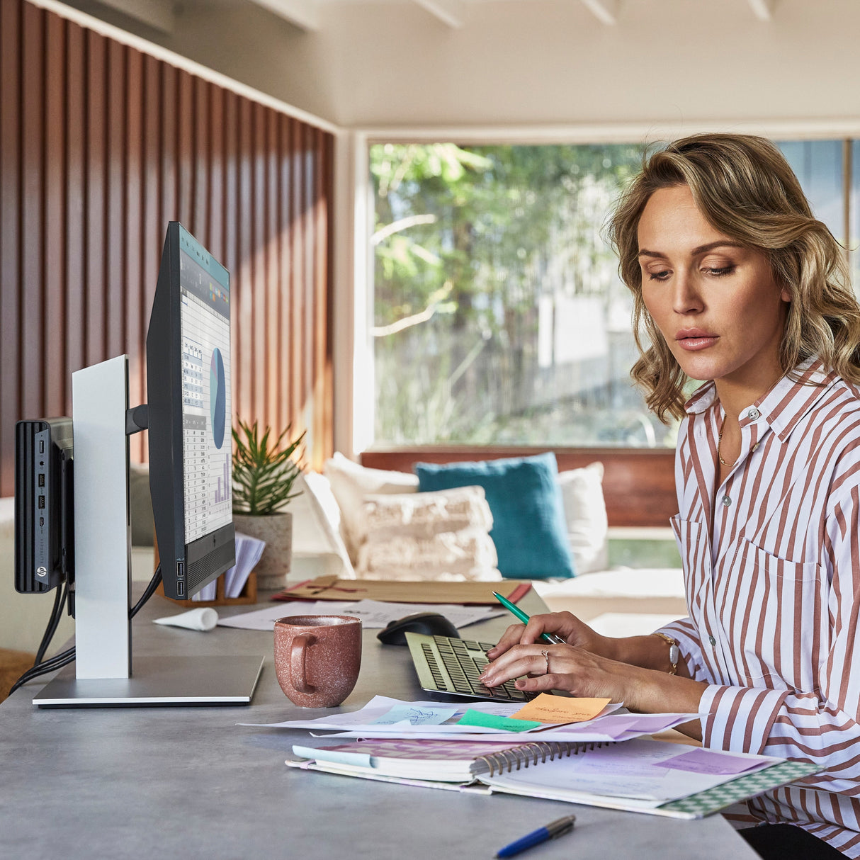 Mini Pc Hp Elite Mini 800 G9 I7-14700 Syst 512gb 16gb Npi W11p