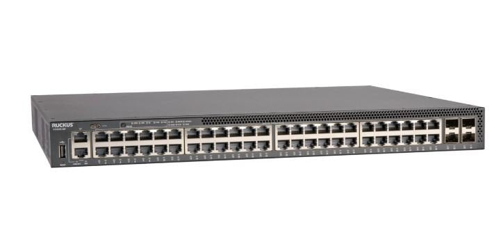 Commscope Ruckus Icx8200-48p Switch, 48x10/100/1000 Mbps Poe+ Ports, 4x25 Gbe Sfp28 Macking/Uplink-Ports, 370 W Poe Hdget