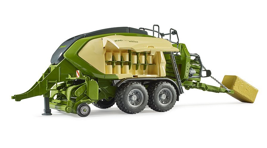EAN 4001702020330 - BRUDER 25116534 modelo a escala Empacadora Previamente montado 1:16 imagen 5