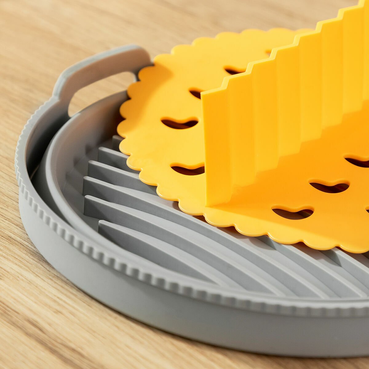 EAN 8435527825676 - InnovaGoods 8435527825676 accesorio para freidoras Bandeja para hornear Gris, Naranja imagen 9
