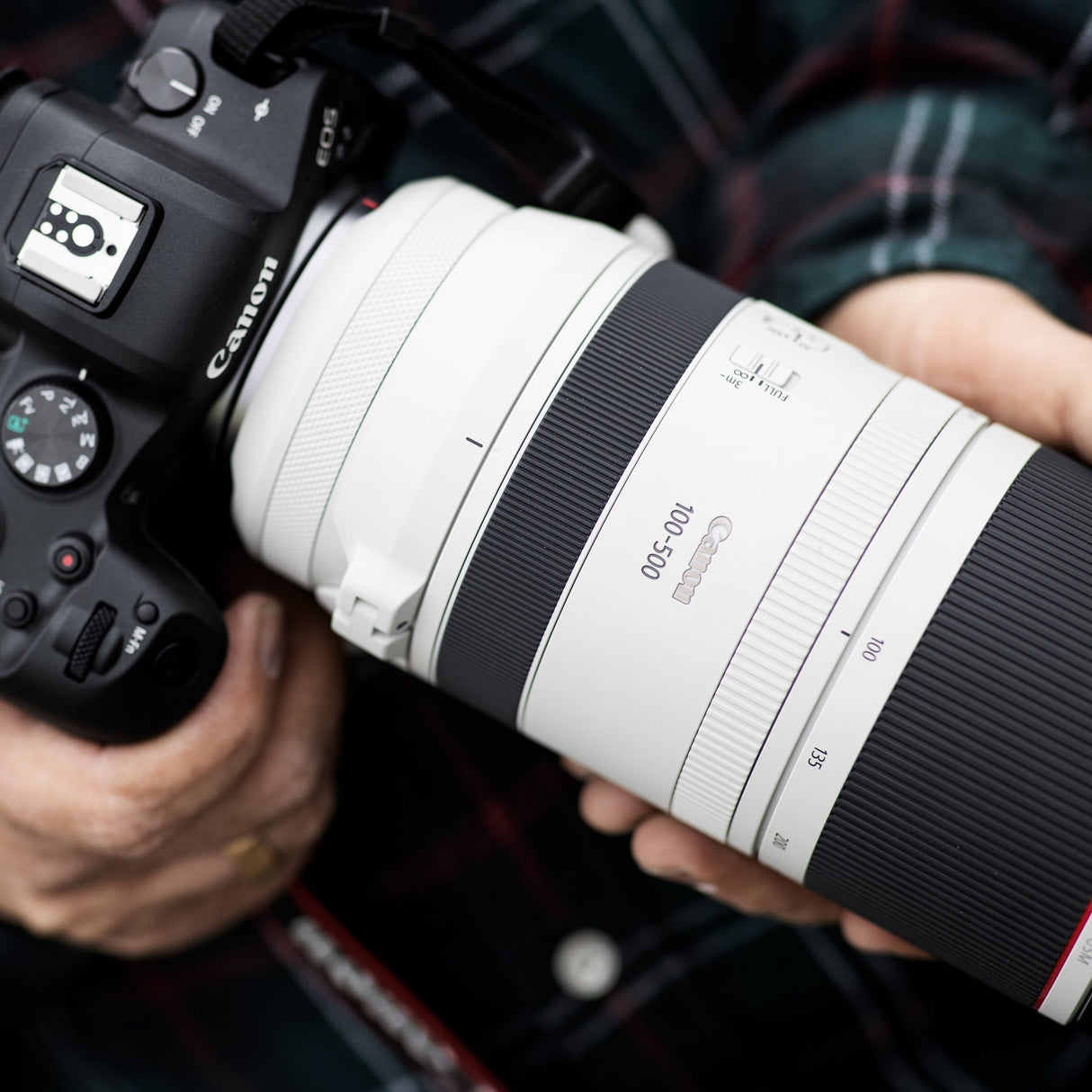 EAN 4549292168037 - Canon RF 100-500mm F4.5-7.1L IS USM SLR Objetivo telefoto zoom Negro, Blanco imagen 7