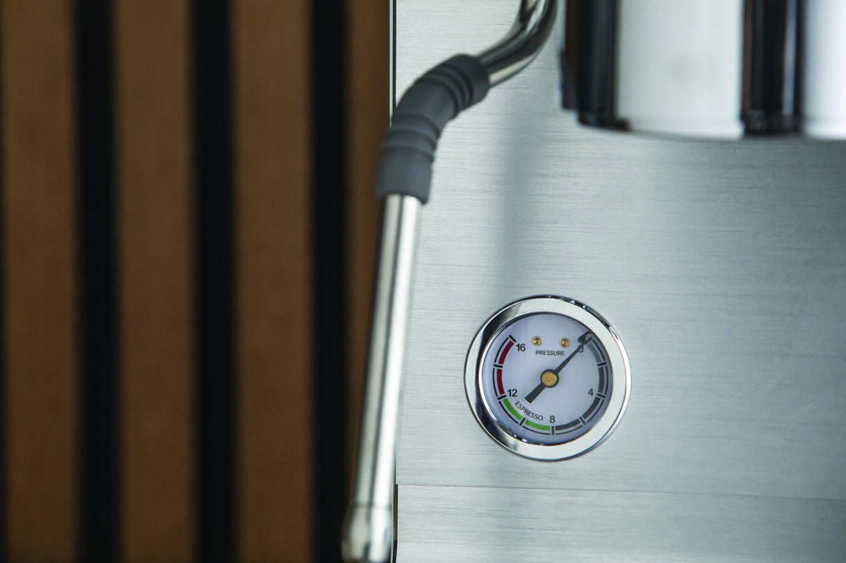 Smeg Espresso Coffee Machine Collection White Emc02whmeu