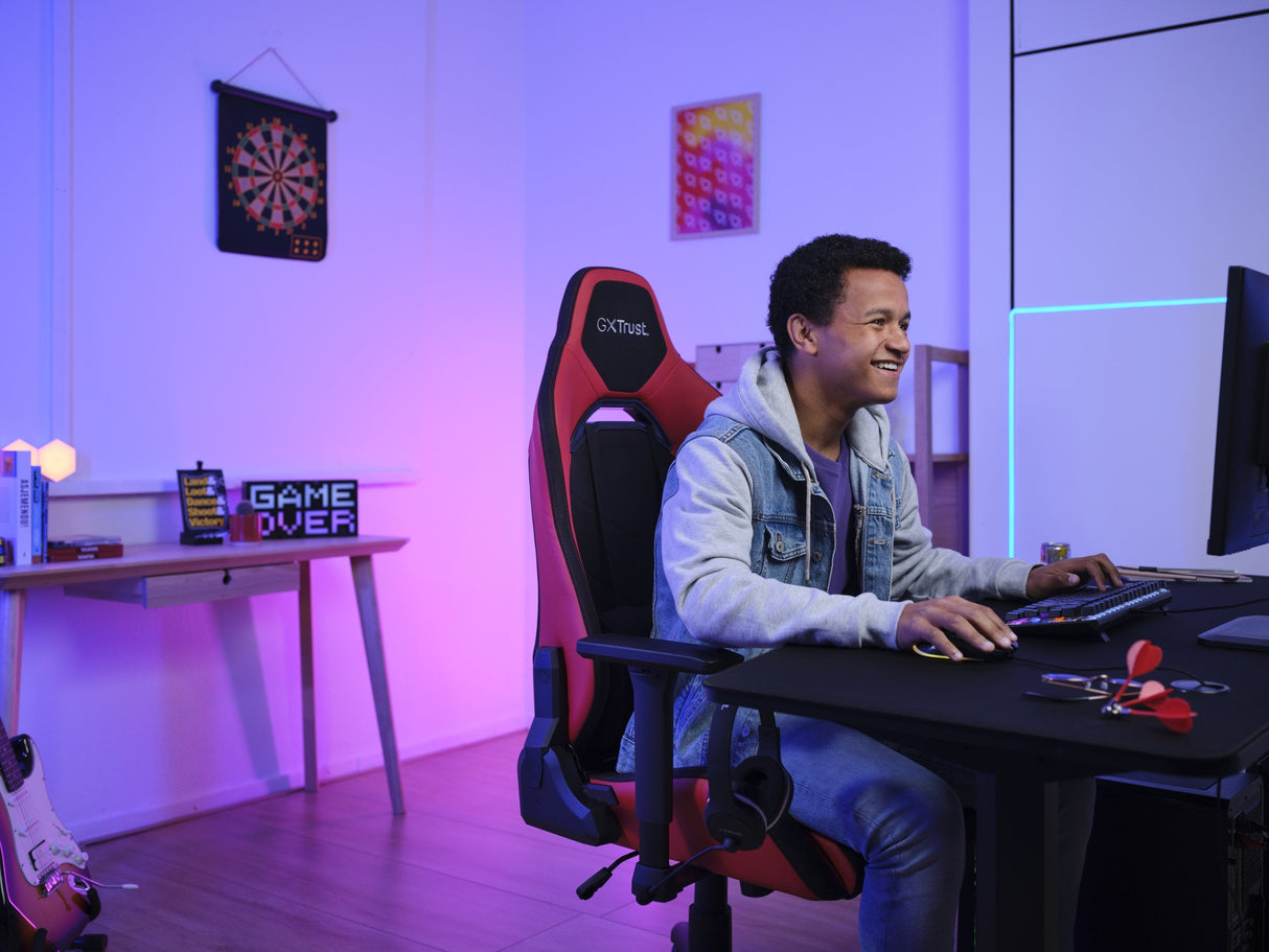 EAN 8713439250640 - Trust GXT 714 RUYA Silla para videojuegos universal Negro, Rojo imagen 8