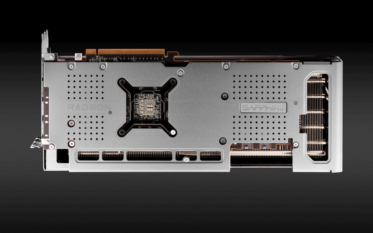 EAN 4895106294370 - Sapphire NITRO+ Radeon RX 7700 XT AMD 12 GB GDDR6 imagen 5
