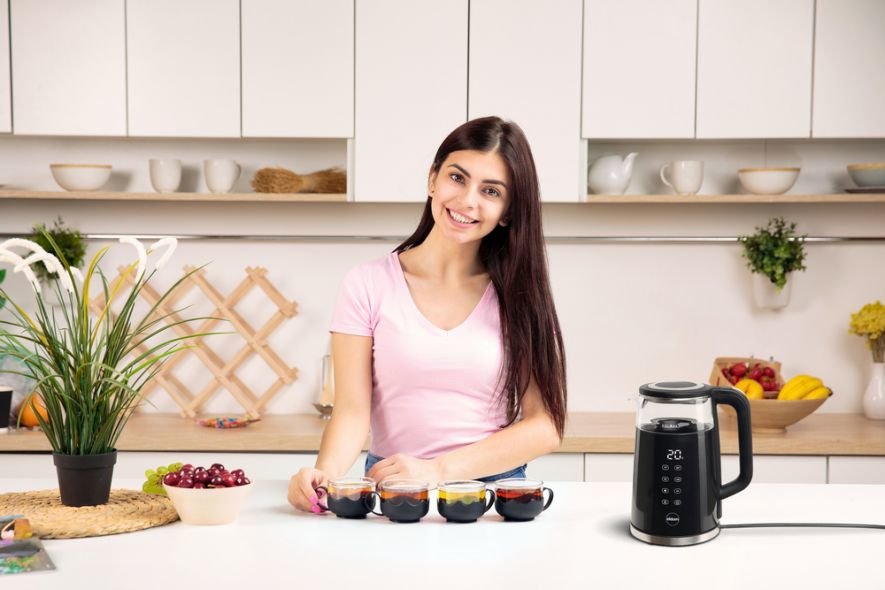 EAN 5908277388003 - ELDOM C530 NEVO tetera eléctrica 1,7 L 2200 W Negro, Transparente imagen 4