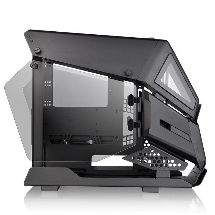 EAN 4713227525732 - Thermaltake AH T200 Micro Torre Negro imagen 3
