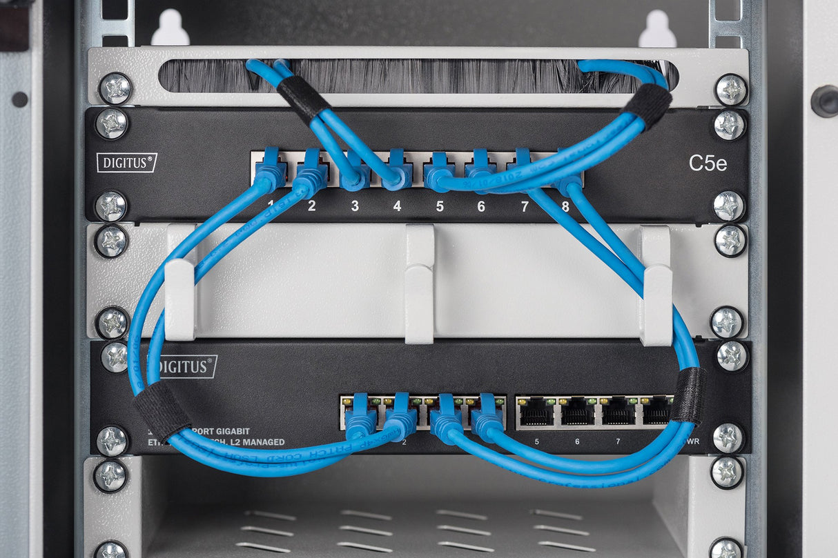 EAN 4016032464358 - Digitus DN-80117 switch L2+ Gigabit Ethernet (10/100/1000) Negro imagen 5