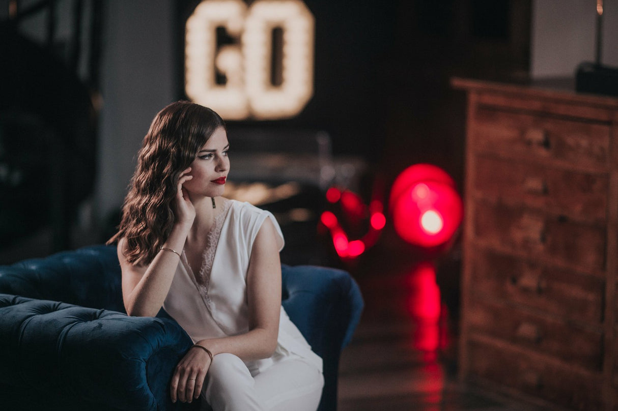 Plancha Rowenta Waves Addict Cf4710f0 Con Múltiples Accesorios Caliente Negro, Oro