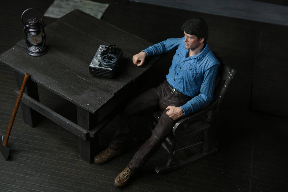 EAN 0634482419717 - NECA 40th Anniversary Ultimate Ash imagen 3