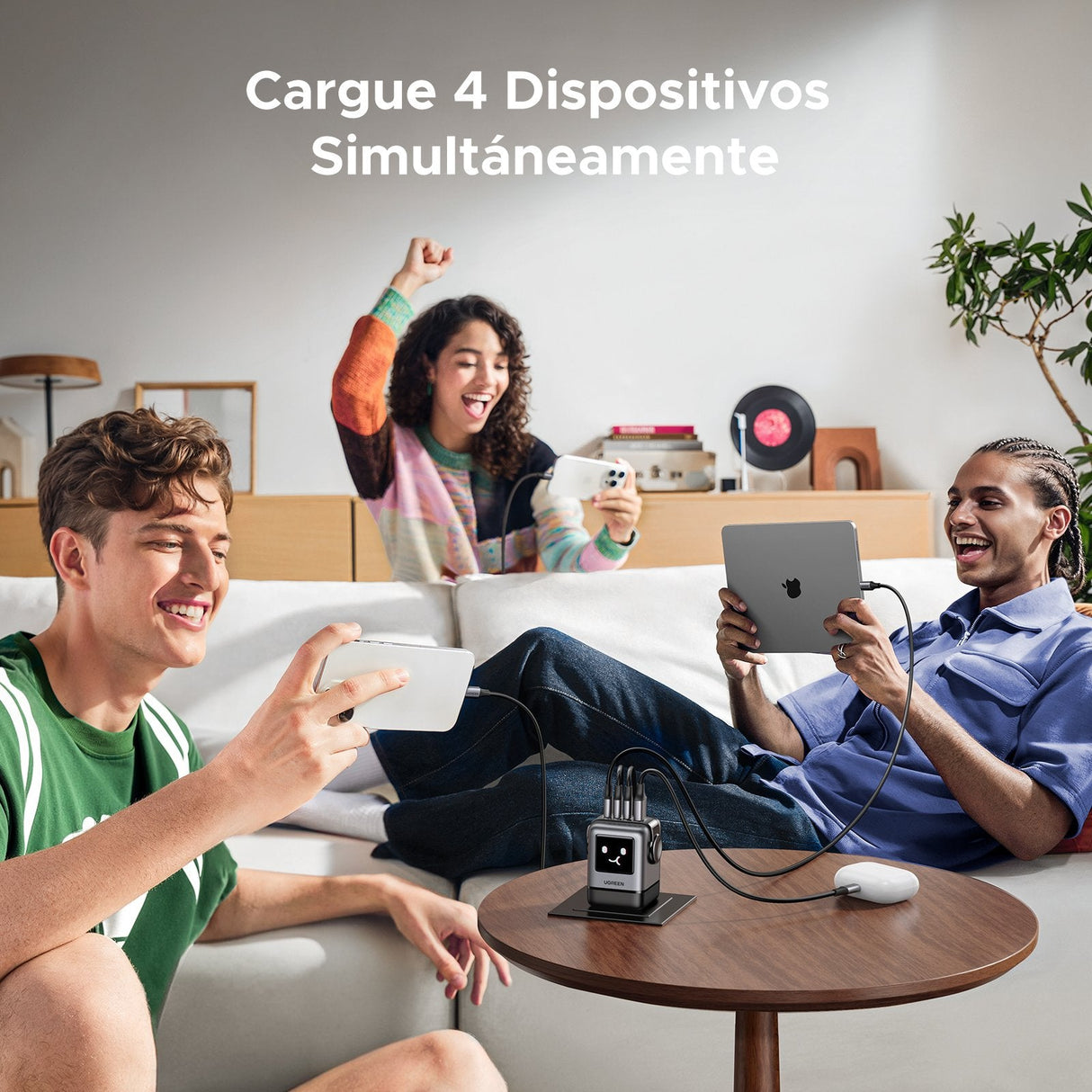 Cargador Ugreen Usb-A+3*Usb-C 100w Gan Fast