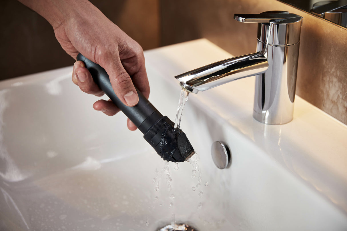 Panasonic Er-Ckl2-A301 Kit Recortadora Multiformas Para Barba, Pelo Y Cuerpo, Inalámbrica, Tiempo De Funcionamiento 70 Min, Negro