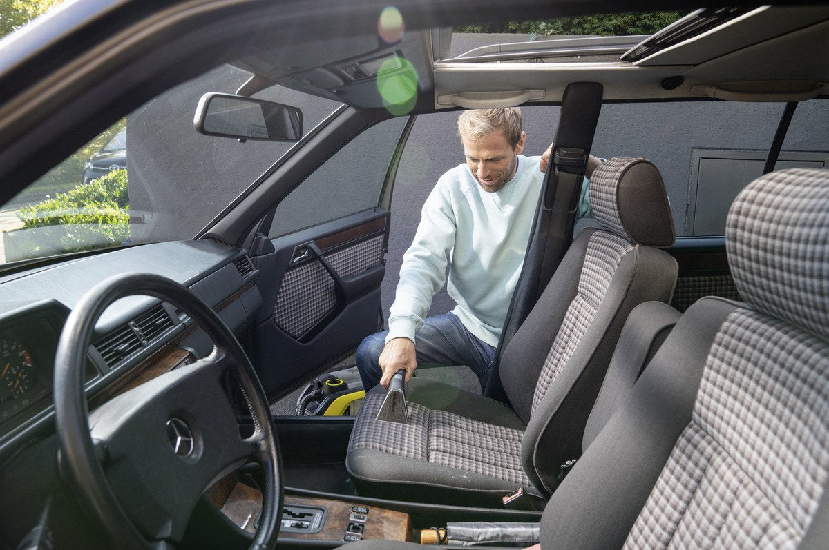 EAN 4054278856452 - Kärcher SE 3-18 Compact máquina de limpieza de alfombras Negro, Amarillo imagen 7