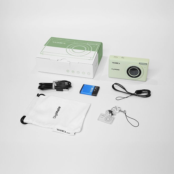 Cámara Yashica Digimate Compacta 64 Mp Cmos Verde