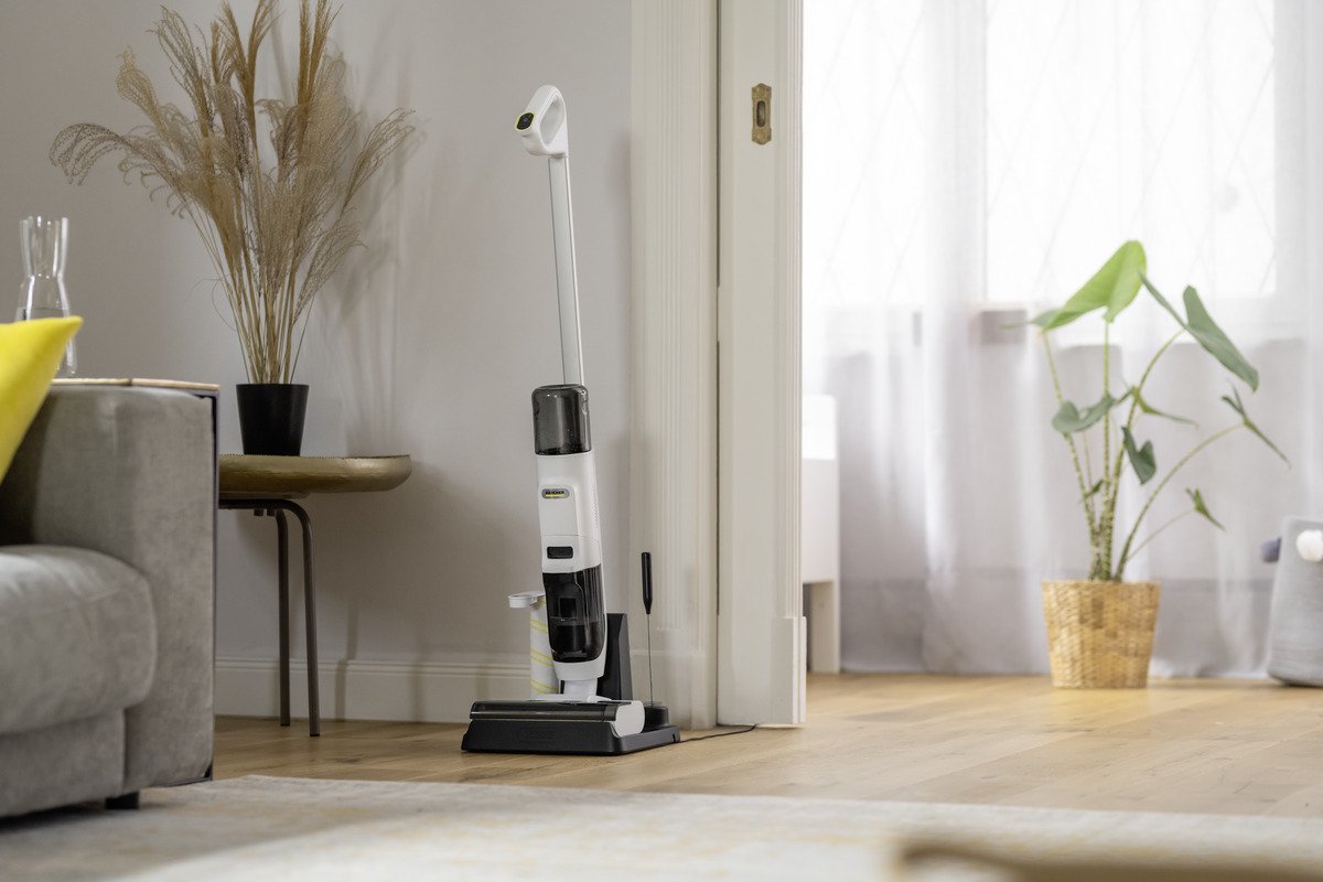 EAN 4066529177957 - Kärcher FCV 2 Natural N Batería Seca y húmeda Sin bolsa 160 W Blanco imagen 5