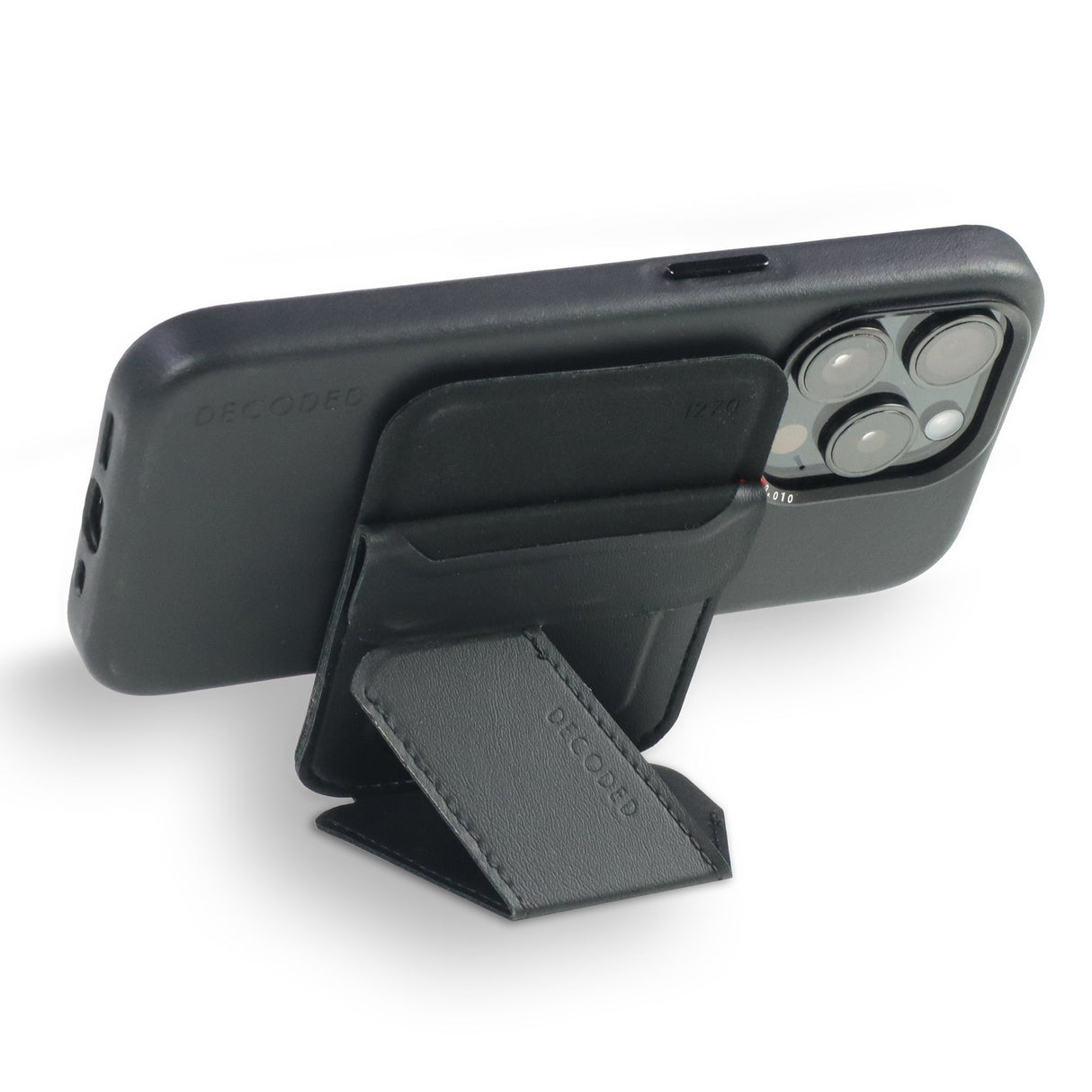 Decoded Silicone Magsafe Card Stand Sleeve Graphene