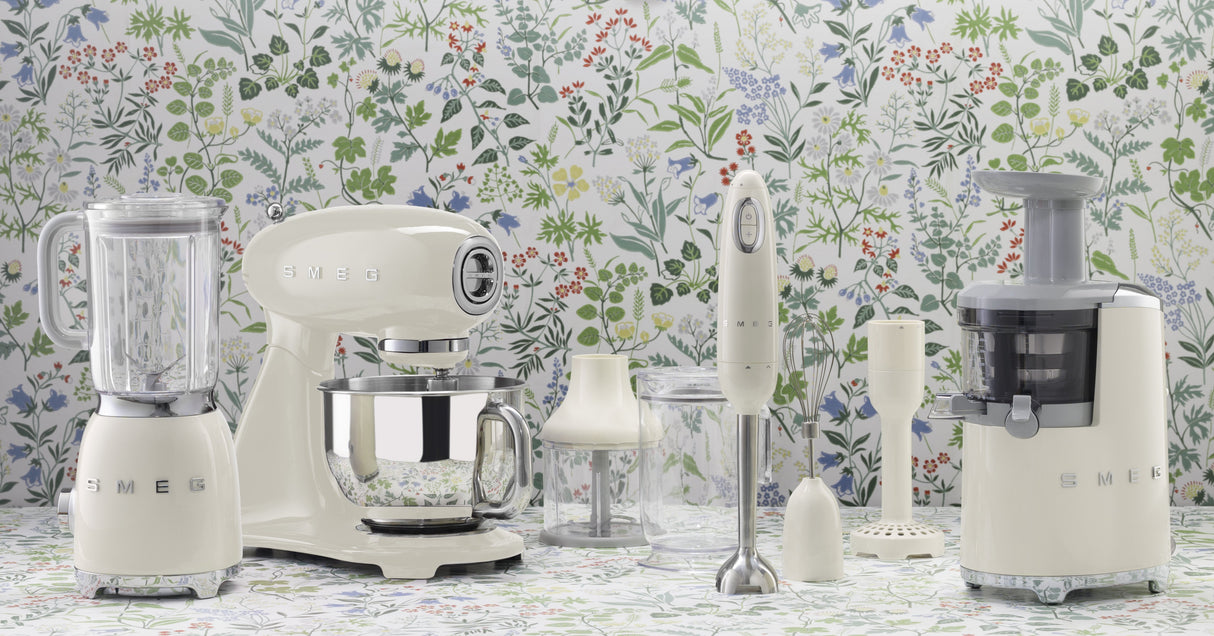 EAN 8017709269159 - Smeg SMF03CREU batidora Batidora de varillas 800 W Crema de color imagen 18
