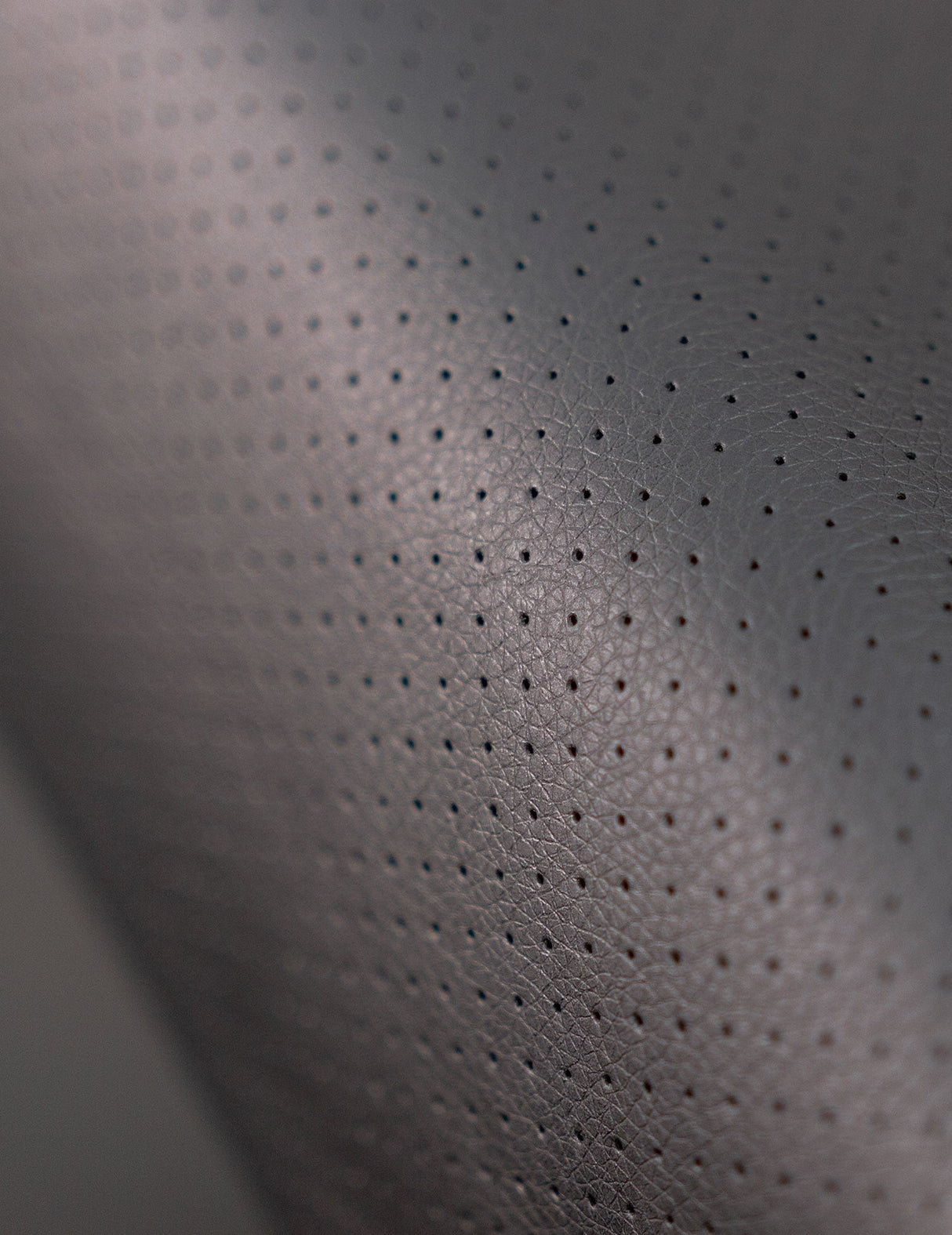 Talius Silla Vulture Gaming Negra/Rosa Butterfly, Base Nylon, Ruedas Nylon, 4d