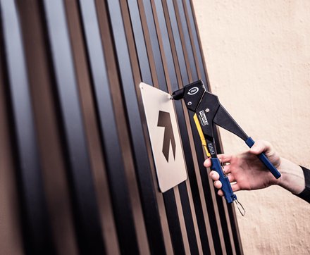 Remachadora Manual Rp60 Cabezal Giratorio Multi 5001126 Rapid