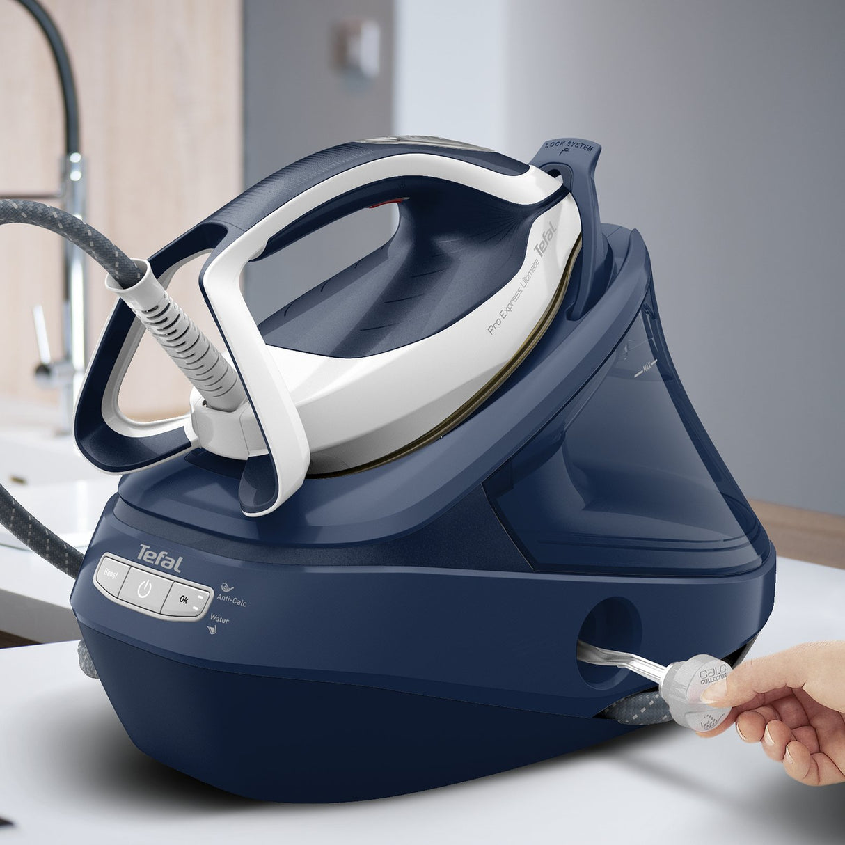 EAN 3121040085134 - Tefal Pro Express Ultimate II GV9720 1,2 L Durilium Airglide Autoclean Ultra Thin soleplate Azul, Blanco imagen 11