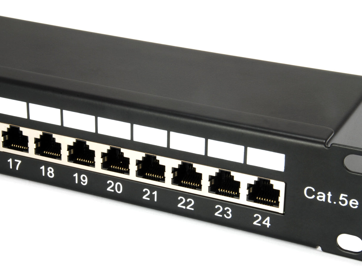 Equip Patchpanel 24x Rj45 Cat5e 19" Ftp 1he Negro