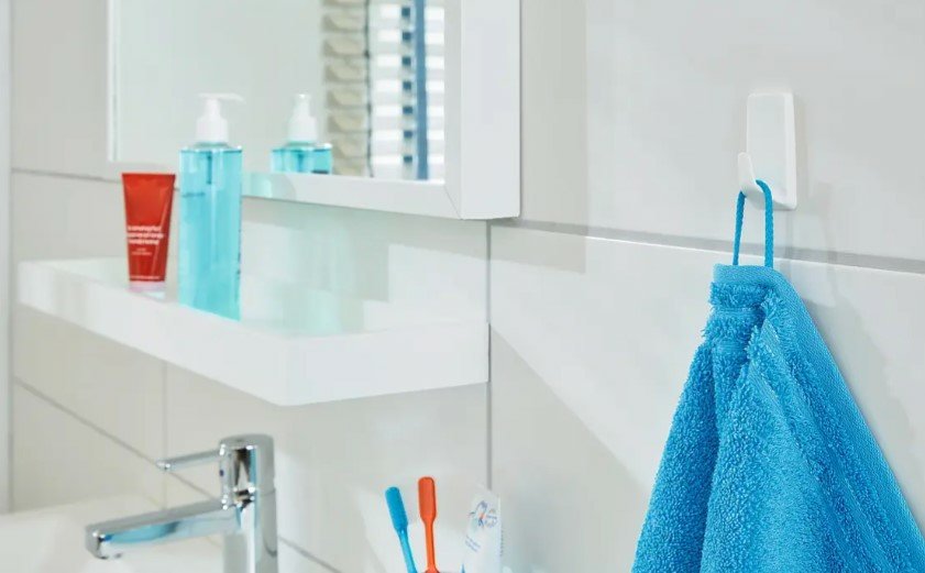 Tesa Powerstrips Interior Gancho Toallero Negro 2 Pieza