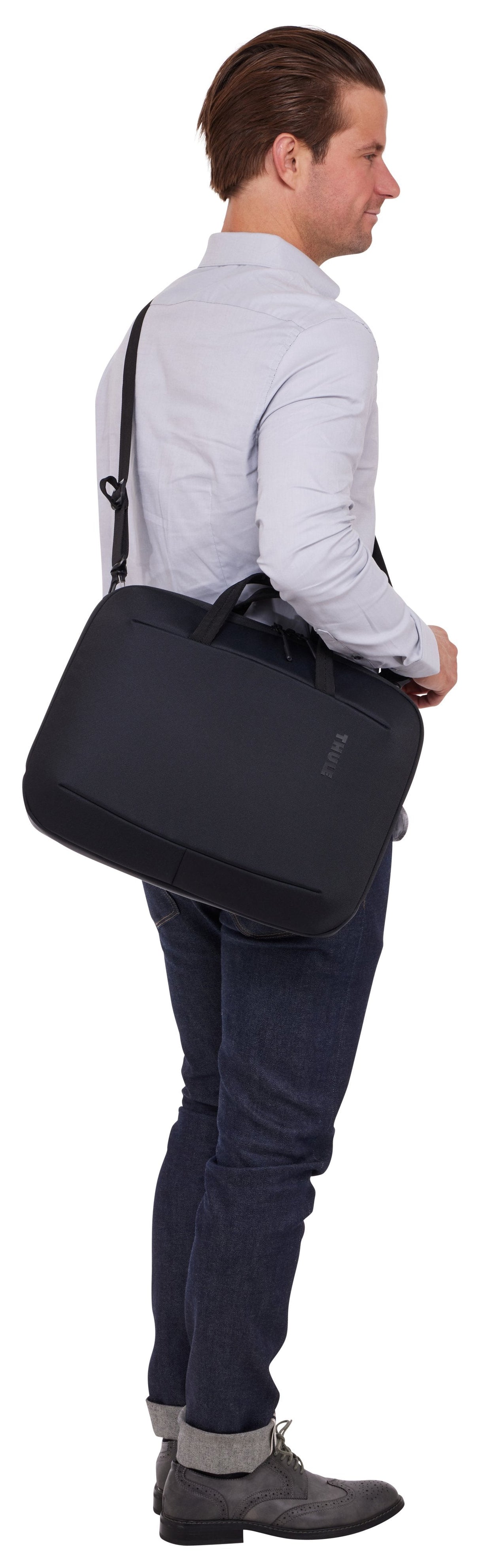EAN 0085854255646 - Thule Subterra 2 TSA416 Black 40,6 cm (16") Maletín Negro imagen 10