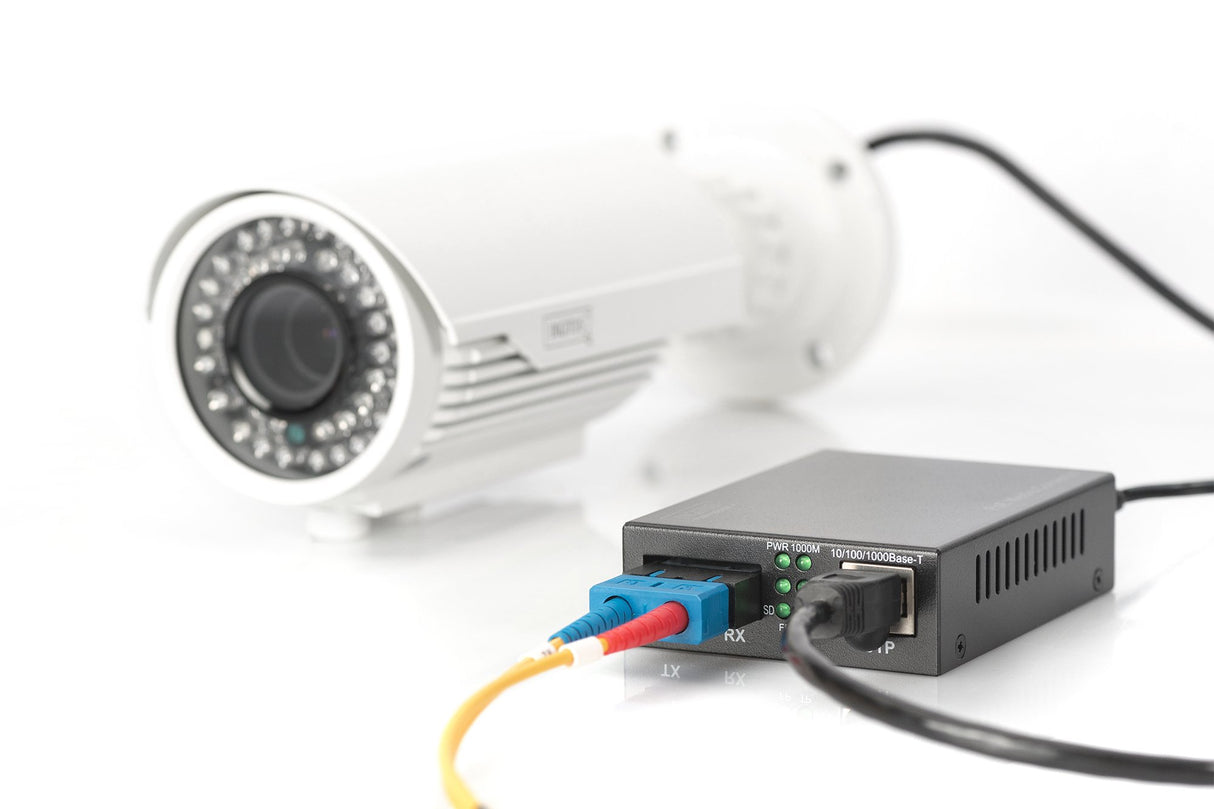EAN 4016032390039 - Digitus DN-82160 convertidor de medio 1000 Mbit/s 1310 nm Monomodo Negro imagen 3