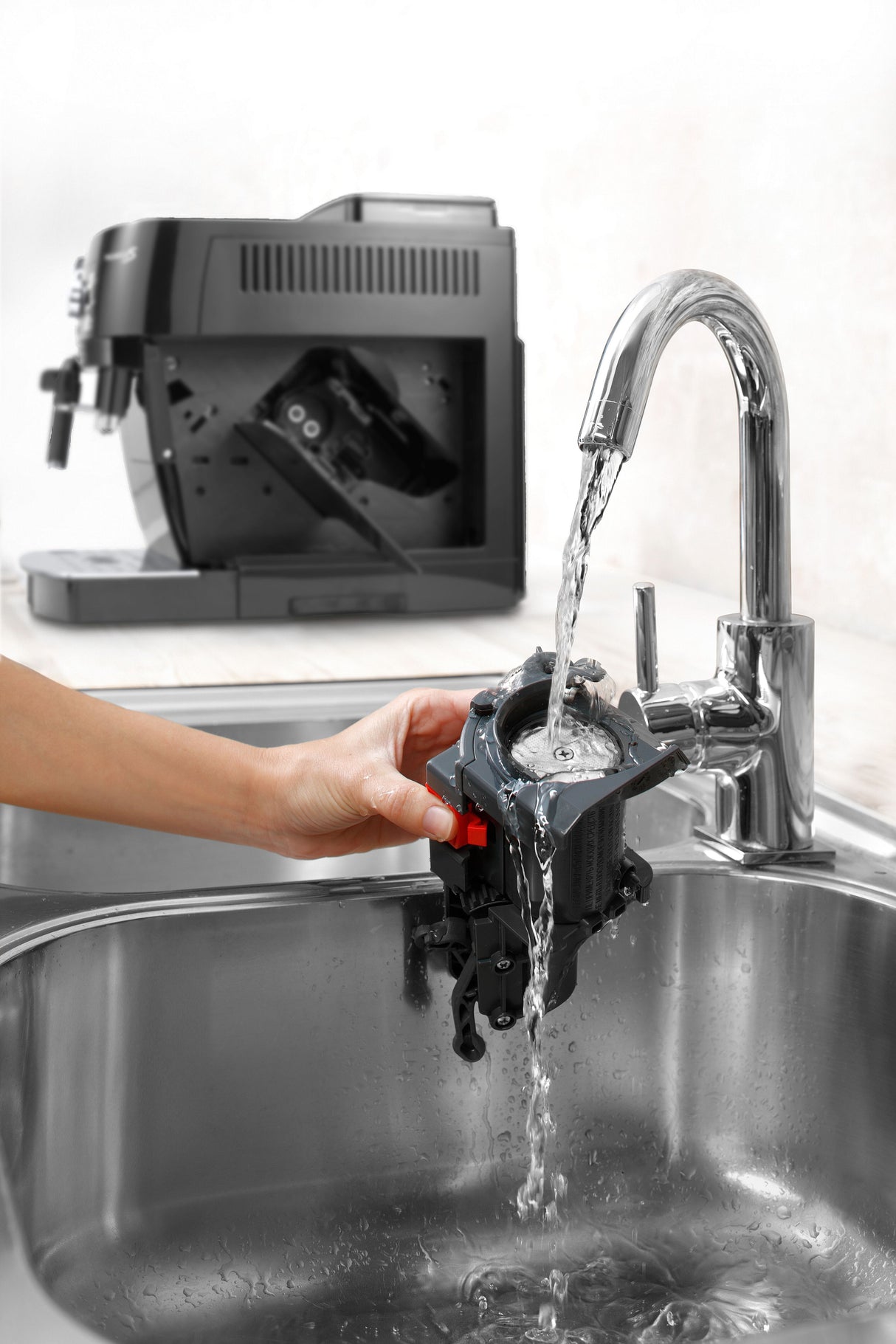 EAN 8004399022911 - De’Longhi Magnifica Base ECAM22.115.B Totalmente automática Máquina espresso 1,8 L imagen 7