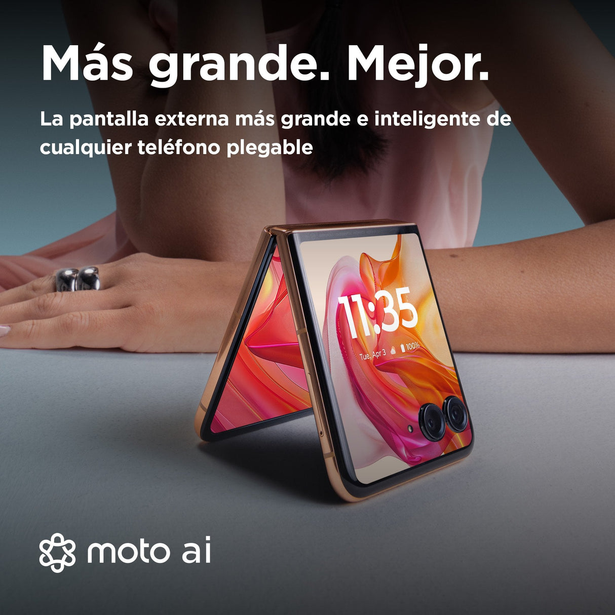 Smartphone Motorola Moto Razr 50 Ultra 12g/512gb Peach Fuzz