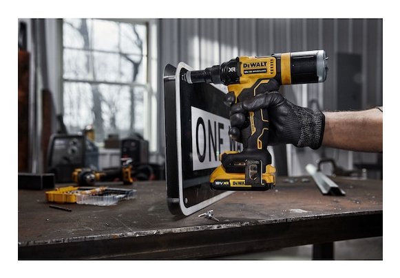 EAN 5035048797679 - DeWALT DCF403NT-XJ remachadora eléctrica Negro, Amarillo 2.4,3.2,4,4.8 mm 10000 kN imagen 8