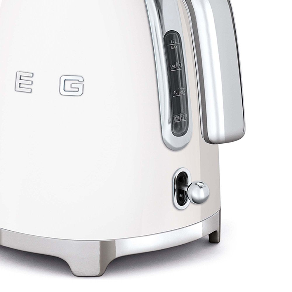 EAN 8017709230999 - Smeg KLF03WHEU tetera eléctrica 1,7 L 2400 W Blanco imagen 4